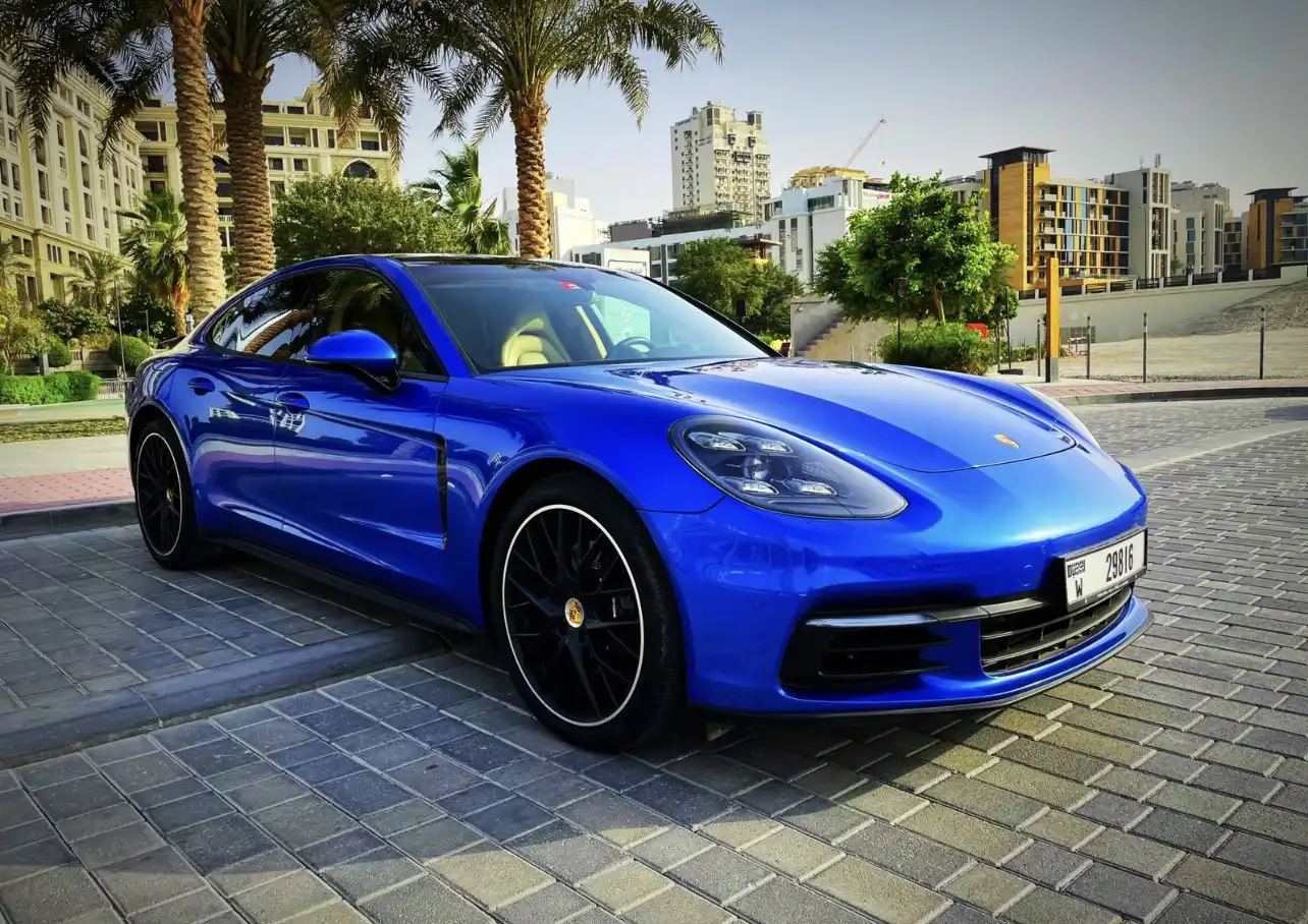 Porsche Panamera 4s