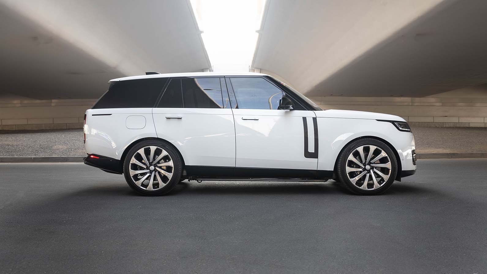 Range Rover White