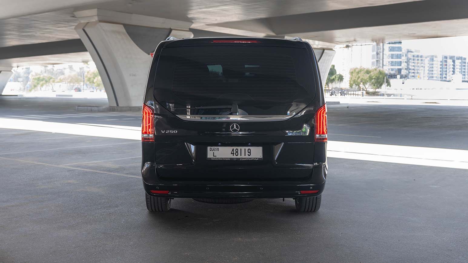 Mercedes-Benz V250 Black