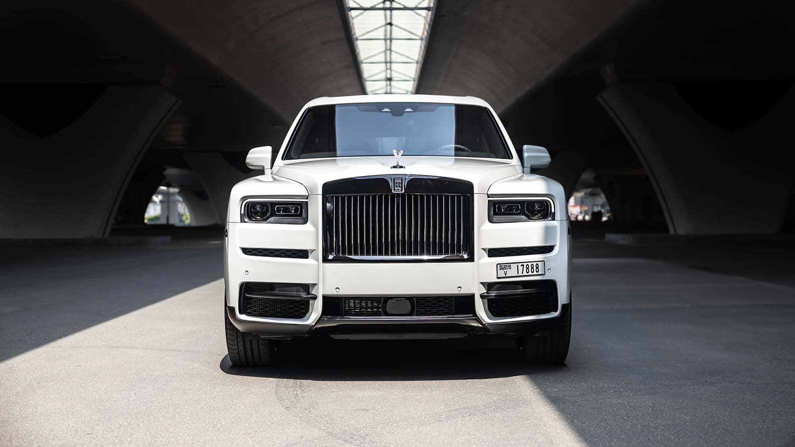 Rolls-Royce Cullinan White