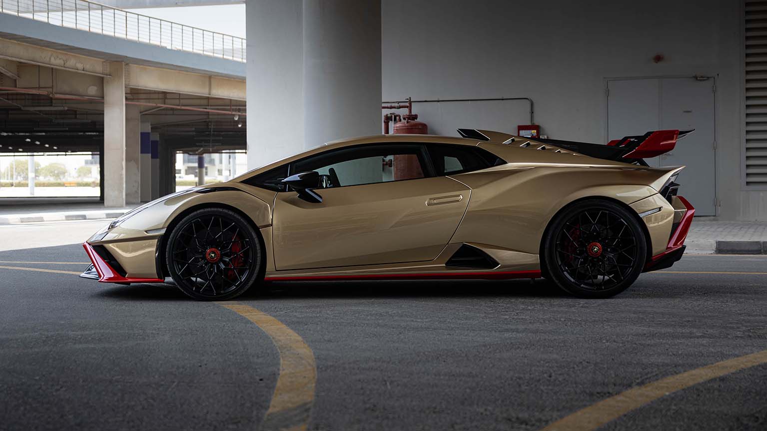 Lamborghini Huracan STO