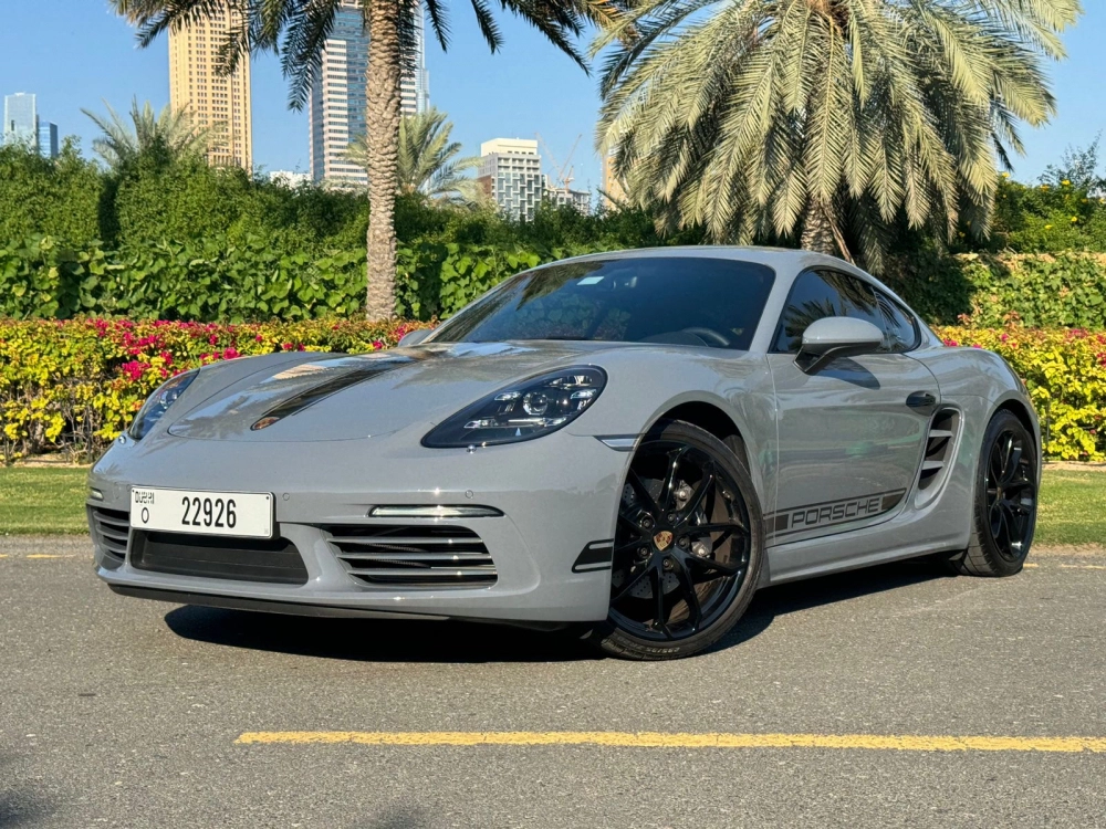 Porsche 718 Cayman 2023