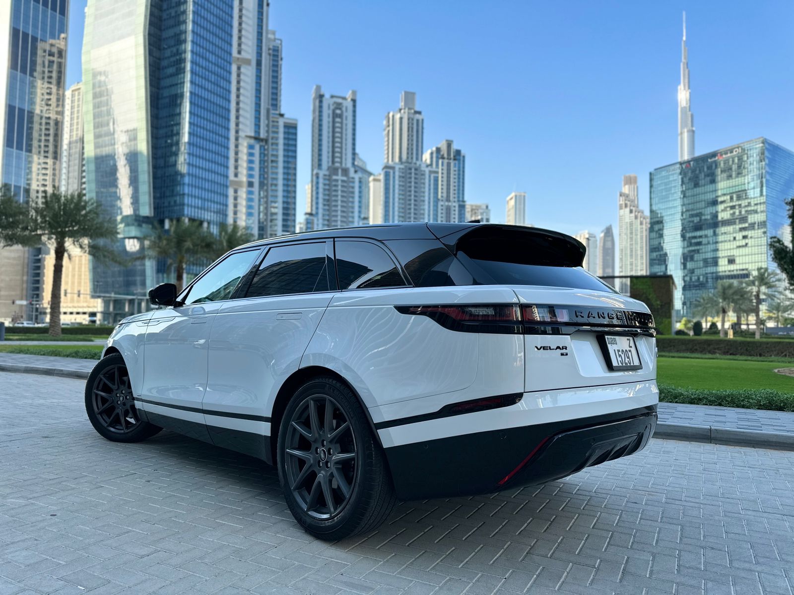 RANGE VELAR 2023