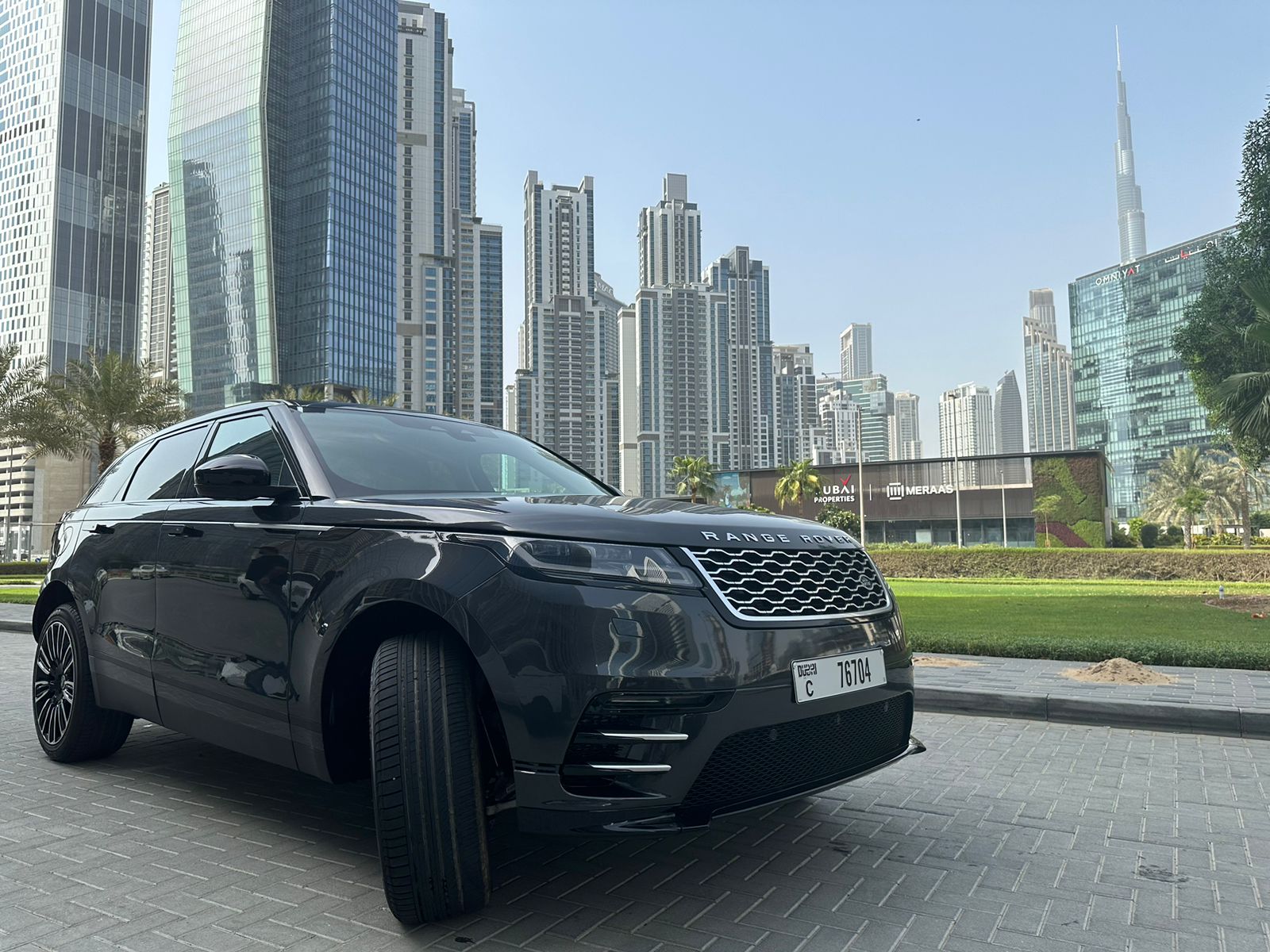 RANGE VELAR 2023 (Black)