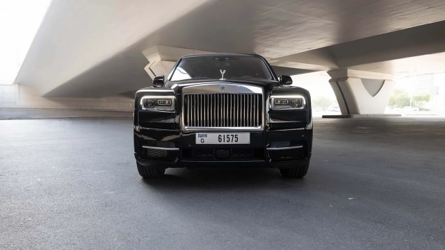 Rolls-Royce Cullinan Black