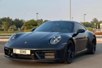 Porsche 911 Carrera 4 GTS Coupe